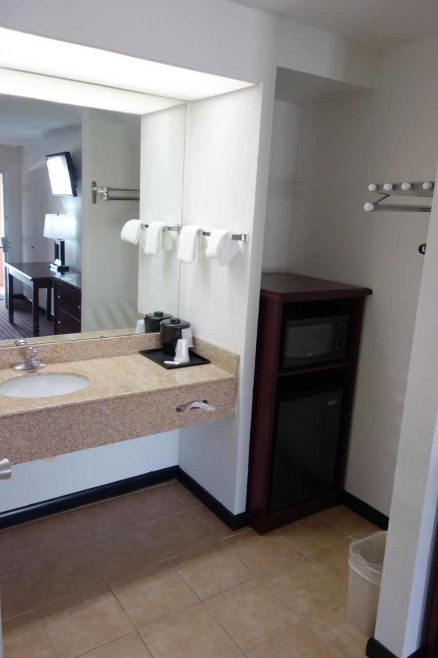 Vip Inn And Suites Huntsville Ngoại thất bức ảnh